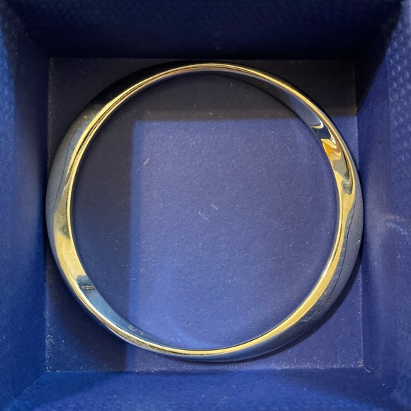 Calvin Klein silver bracelet - Picture 3 of 3